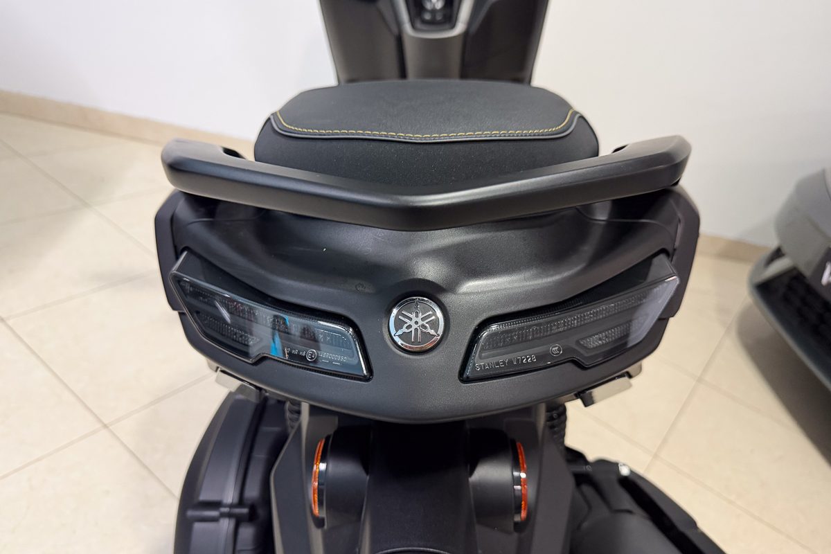 N-MAX-4