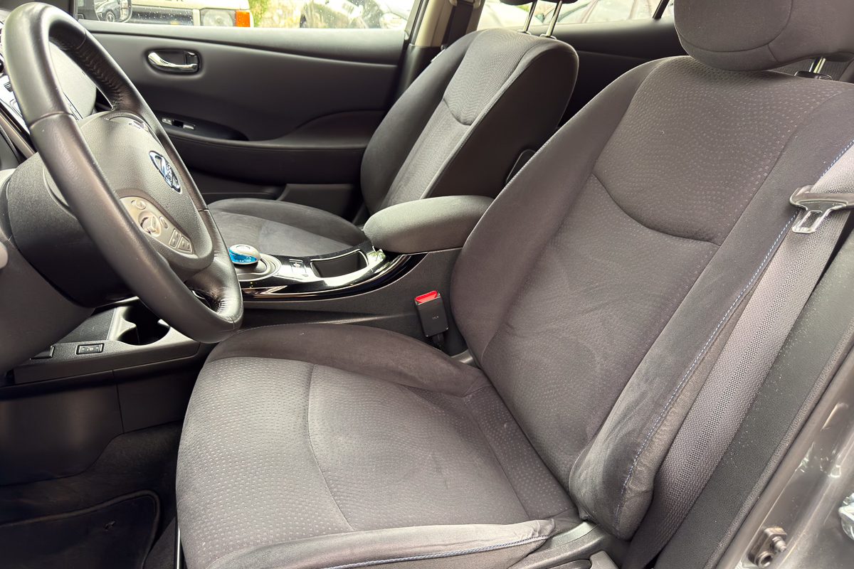 Nissan Leaf BR-60-II-4
