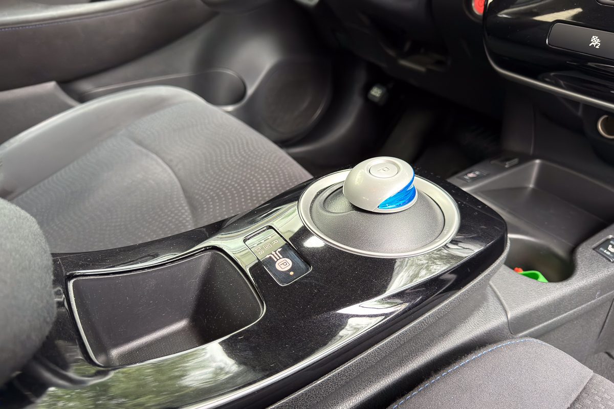 Nissan Leaf BR-60-II-7