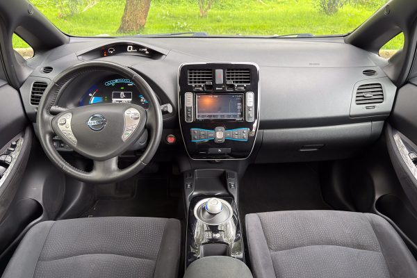 Nissan Leaf BR-60-II-8