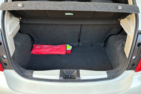 Nissan Micra 39-QP-98-29