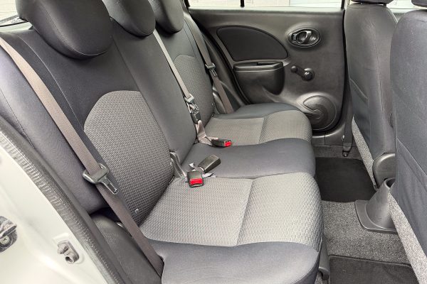 Nissan Micra 51-MU-43-5