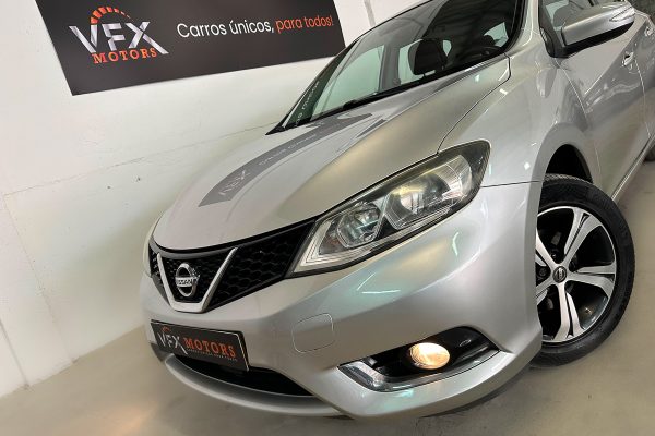 Nissan Pulsar 76-RB-51-15