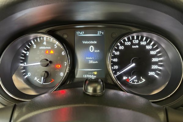 Nissan Pulsar 76-RB-51-22