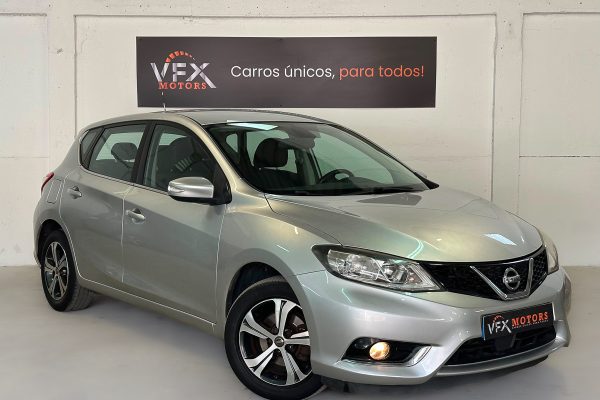 Nissan Pulsar 76-RB-51-7
