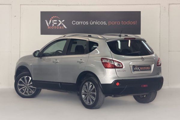 Nissan Qashqai 92-JD-16-23