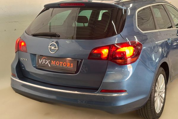 Opel Astra 17-PU-67