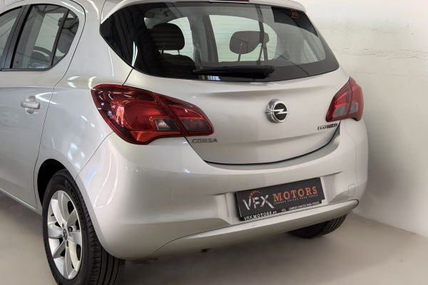 Opel Corsa 65-UB-27-5