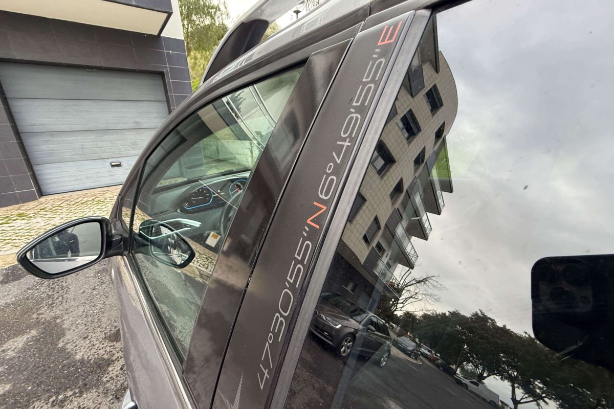 PEUGEOT 2008-28
