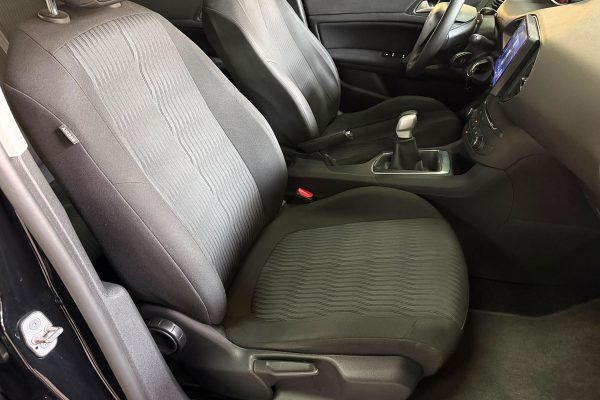 PEUGEOT 308 1.6 86-OE-26-6