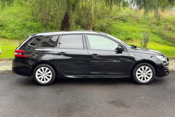 PEugeot 308 sw 39-RM-52-22