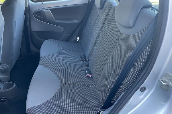 Peugeot 107-18