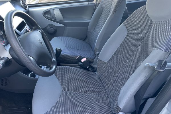 Peugeot 107-19