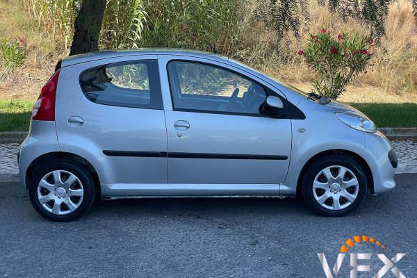 Peugeot 107-5