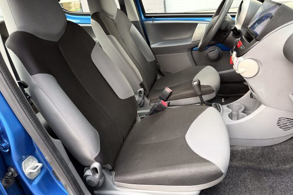 Peugeot 107 76-MI-22-4