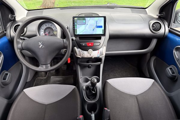 Peugeot 107 76-MI-22-8