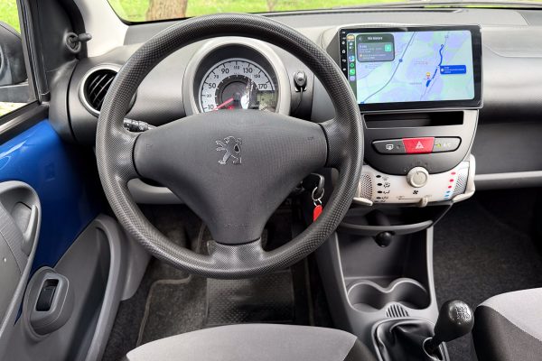 Peugeot 107 76-MI-22-9