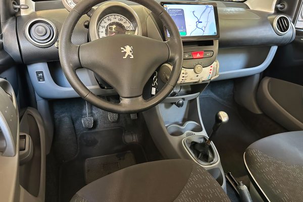 Peugeot 107 97-JN-18-25