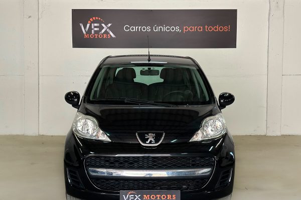 Peugeot 107 97-JN-18-7