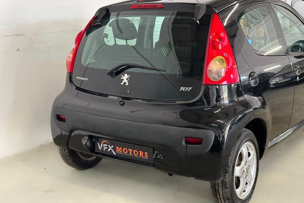 Peugeot 107 97-JN-18