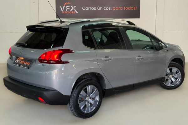 Peugeot 2008 05-TU-30-23