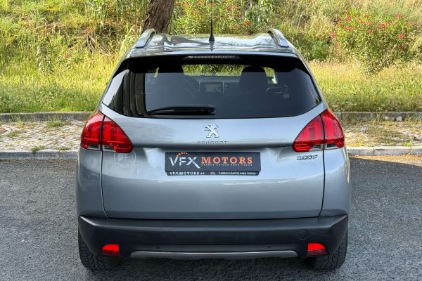 Peugeot 2008 1.6HDi-12