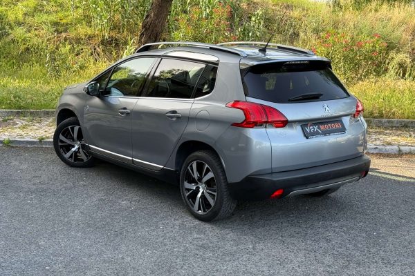 Peugeot 2008 1.6HDi-19
