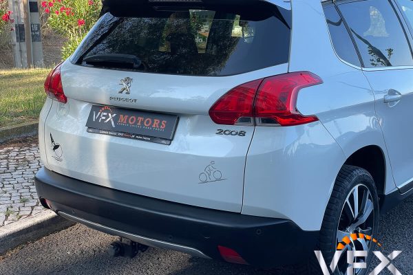 Peugeot 2008_-4
