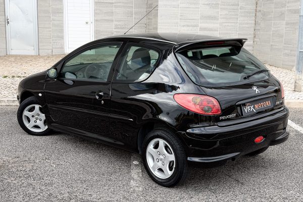 Peugeot 206-14