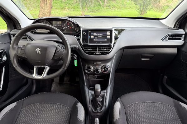 Peugeot 208 00-QV-20-11