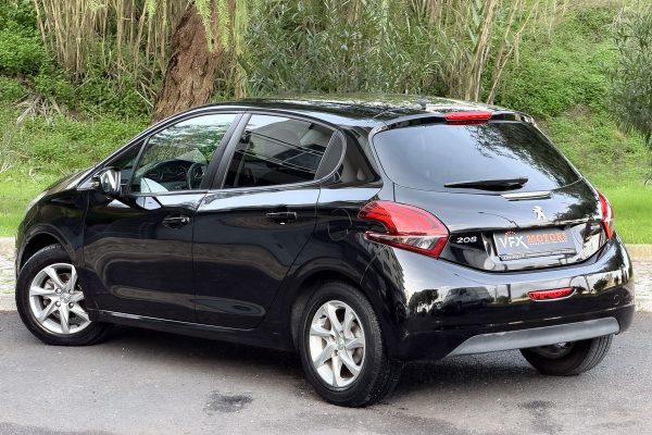 Peugeot 208 00-QV-20-15