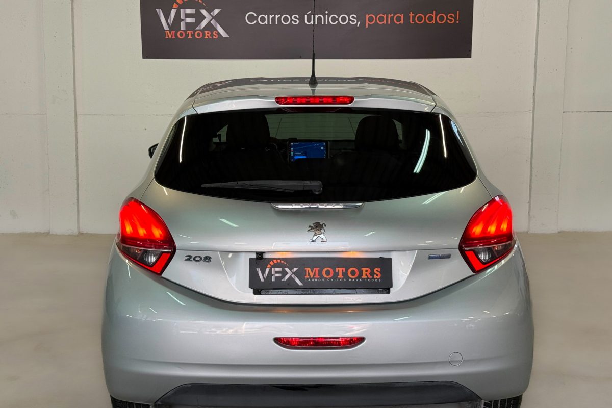 Peugeot 208 00-QV-90-18