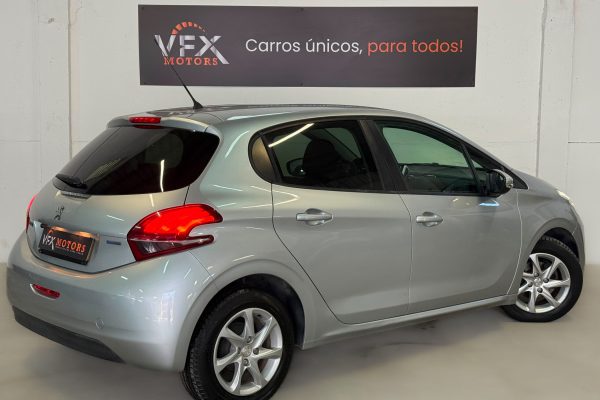 Peugeot 208 00-QV-90-22