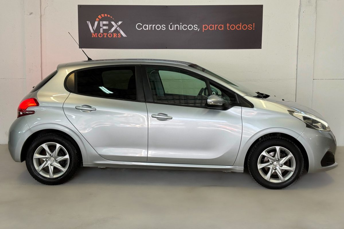 Peugeot 208 00-QV-90-24