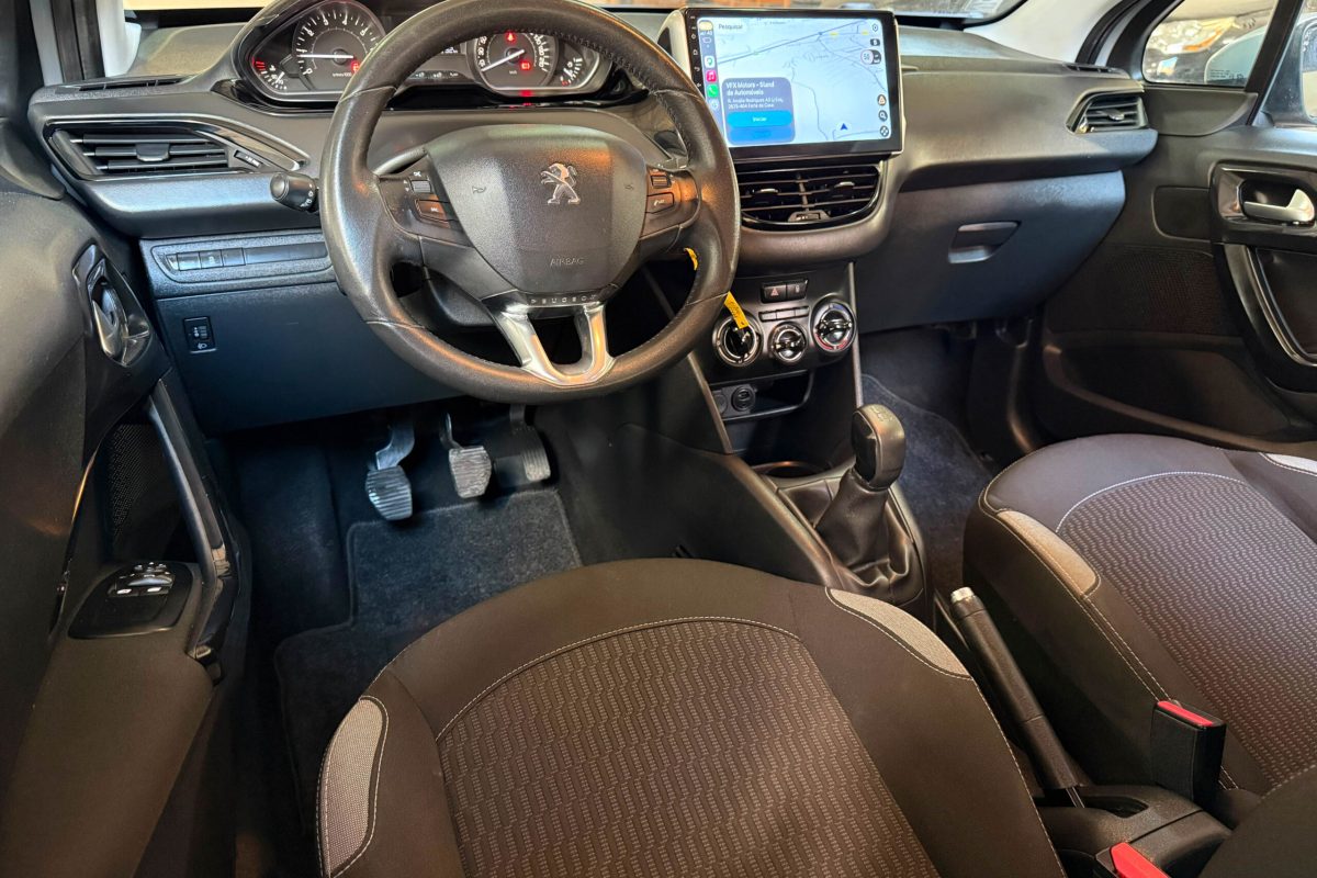 Peugeot 208 00-QV-90-25
