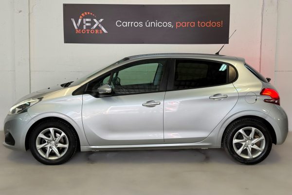 Peugeot 208 00-QV-90
