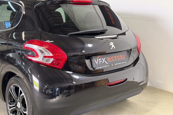 Peugeot 208 01-MT-03-20