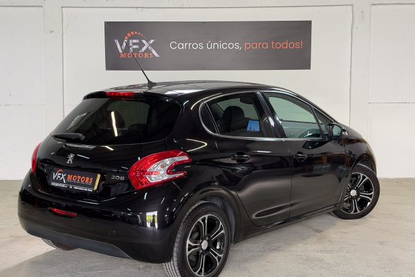 Peugeot 208 01-MT-03-27