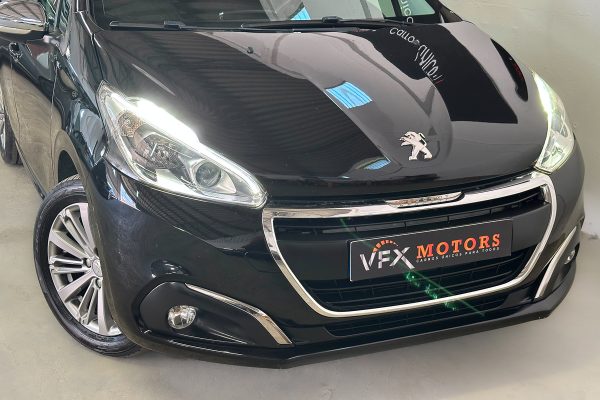 Peugeot 208 15-SD-36-4