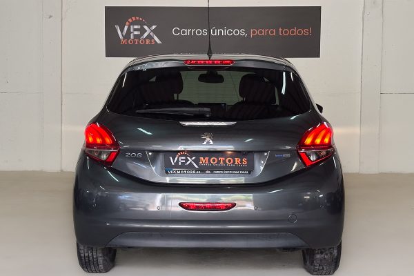 Peugeot 208 67-QX-99-14
