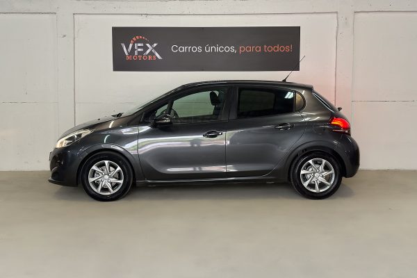 Peugeot 208 67-QX-99-24