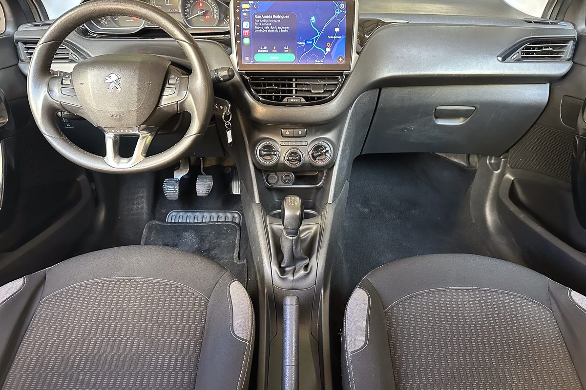Peugeot 208 67-QX-99