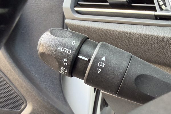 Peugeot 308 60-ZC-95-12