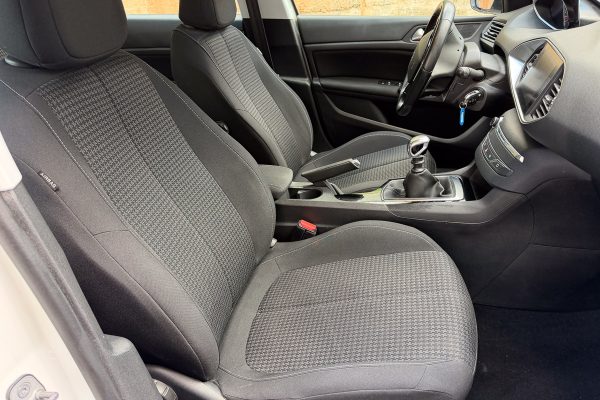 Peugeot 308 60-ZC-95-4