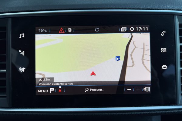 Peugeot 308 AD-95-IU-2