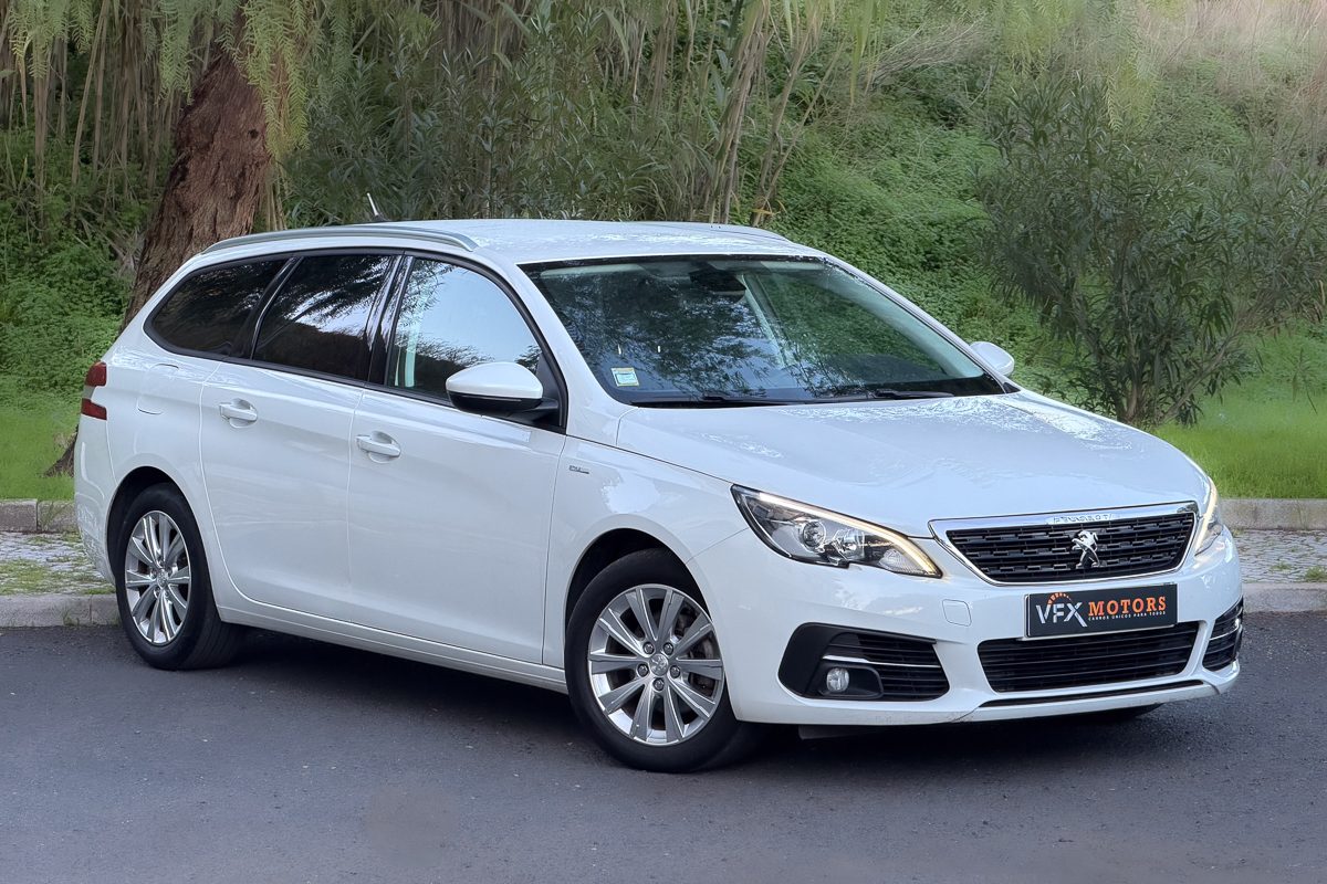Peugeot 308 AD-95-IU-25