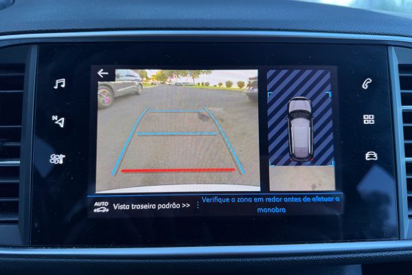 Peugeot 308 AD-95-IU-3