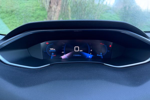 Peugeot 308 AD-95-IU