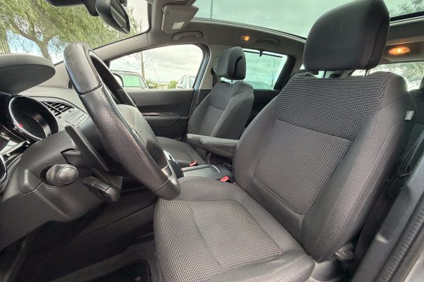 Peugeot 5008 03-PS-64-12