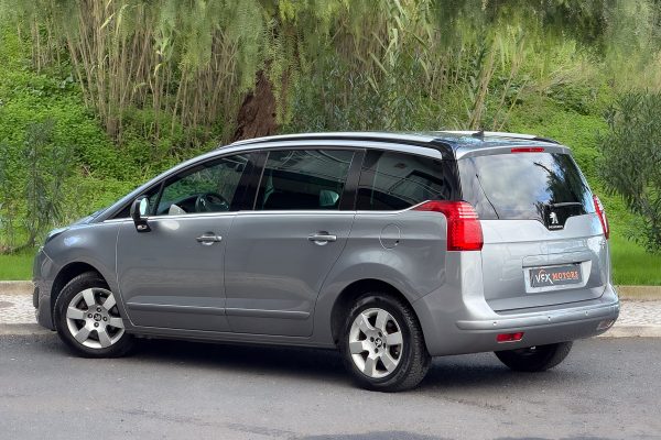 Peugeot 5008 03-PS-64-28